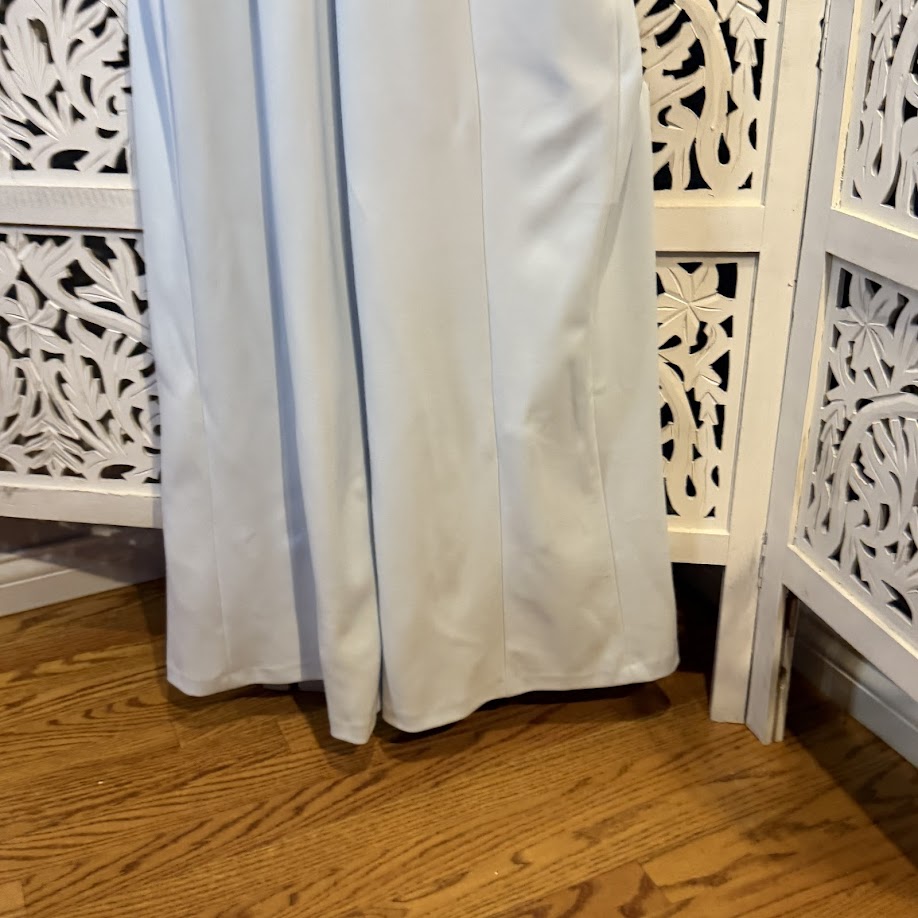 Calvin Klein Elegant Sleeveless Light Blue Pantsuit Sz 10