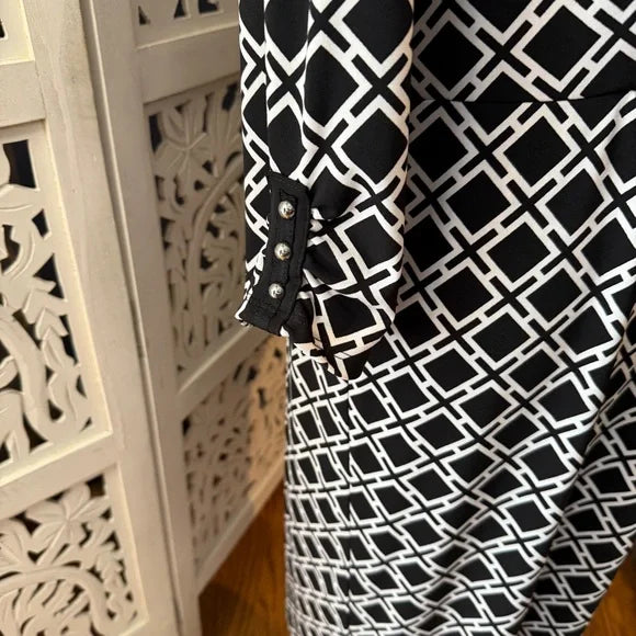 White House Black Market Elegant Black and White Geometric Dress NWT Sz 12