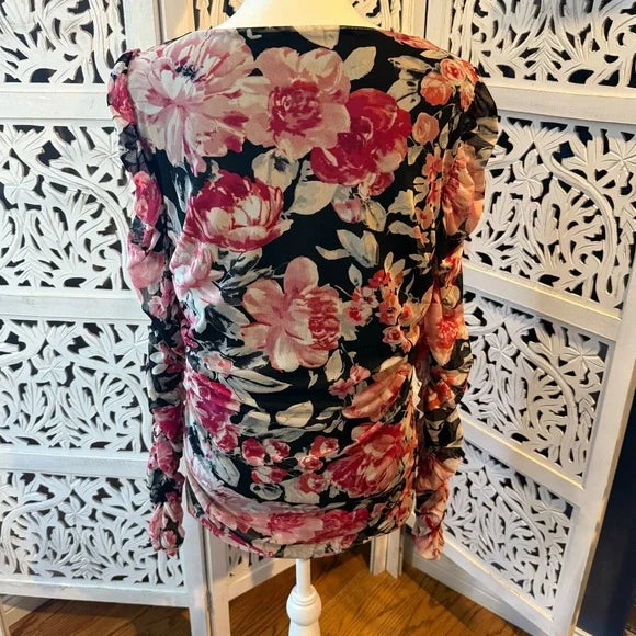 White House Black Market Black and Red Floral Blouse Sz L