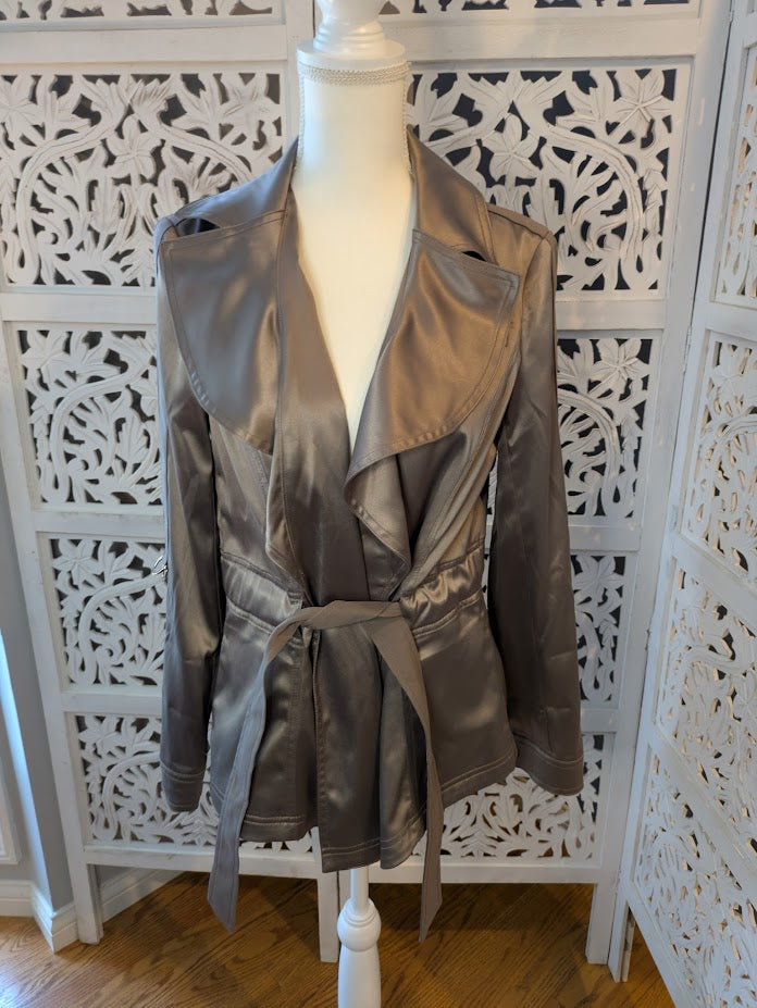 White House Black Market Soft Fem Women's Jacket - NWT Sz 6