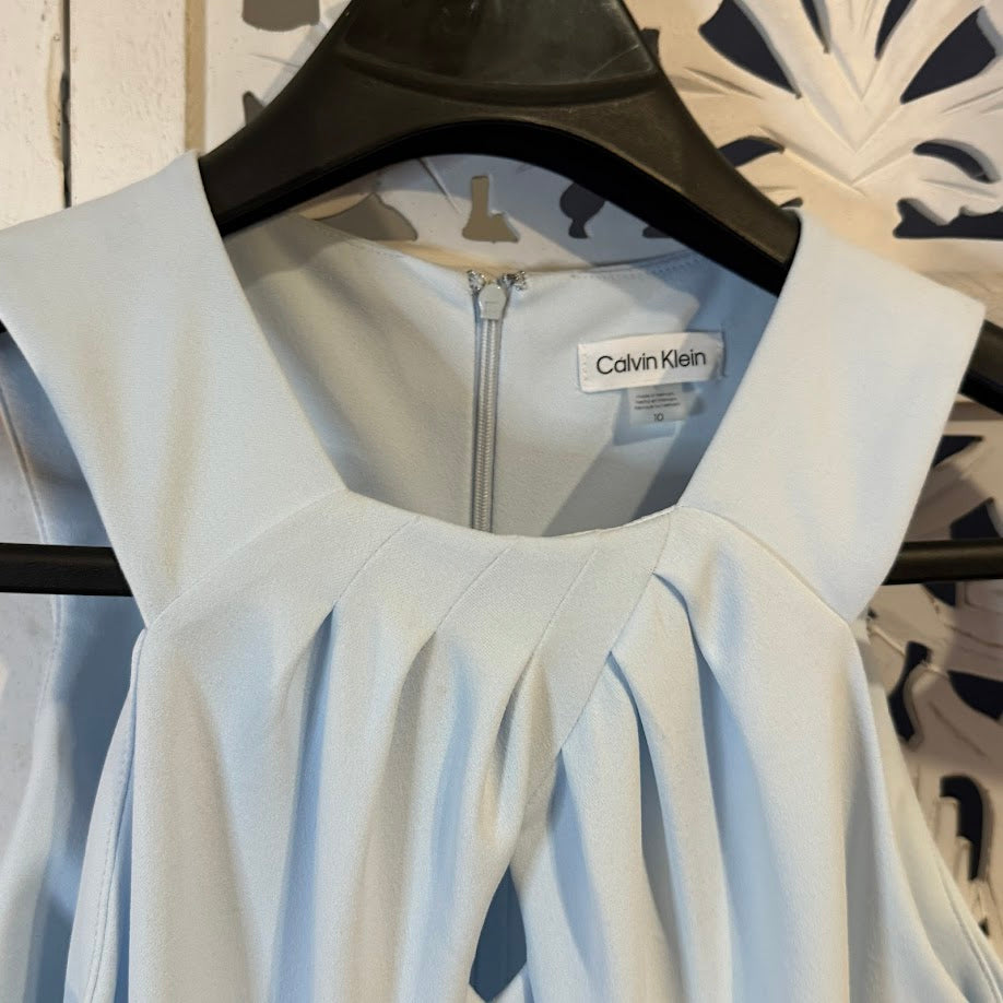 Calvin Klein Elegant Sleeveless Light Blue Pantsuit Sz 10