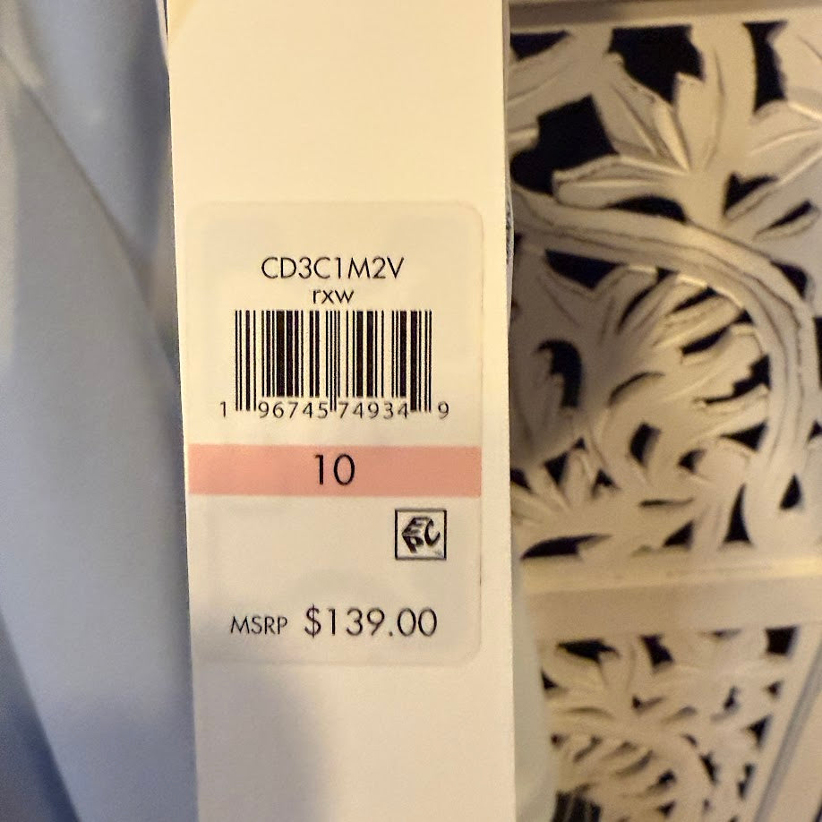 Calvin Klein Elegant Sleeveless Light Blue Pantsuit Sz 10