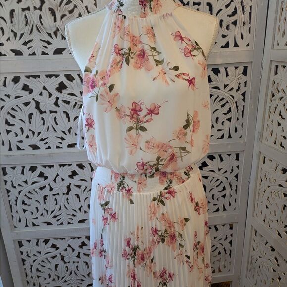 White House Black Market Elegant Floral Dress NWT Sz 10