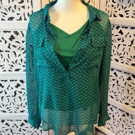 Liz Claiborne Green Buttoned Long Sleeve Blouse Sz M
